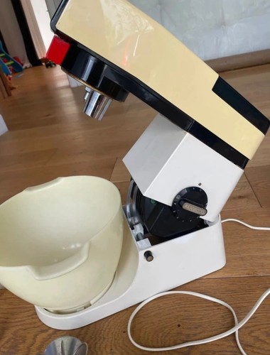 Vintage kenwood chef a901 food - chef,